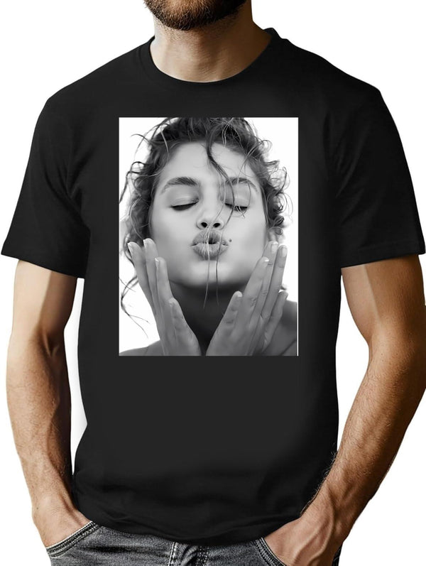 Funny Gift For Cindy Crawford Vintage Photograp T-Shirt for Men & Women, T-Shirts Graphic Tee - Black